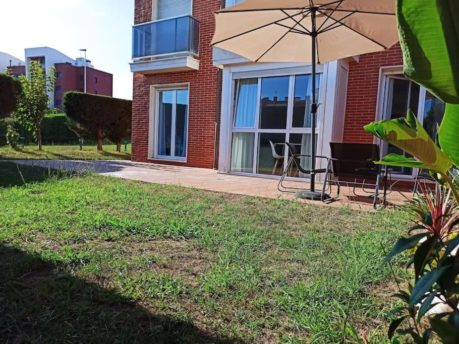 Bajo Con Jardin Privado Apartment ซานตานเดร์ ภายนอก รูปภาพ